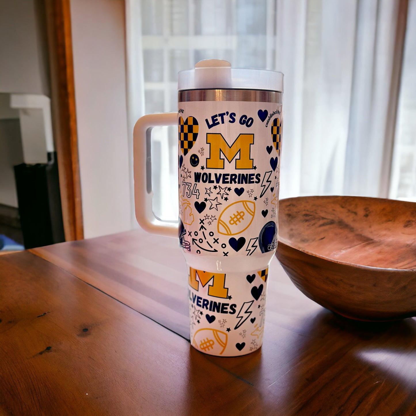 Michigan Football 40oz Tumbler - With handle and straw