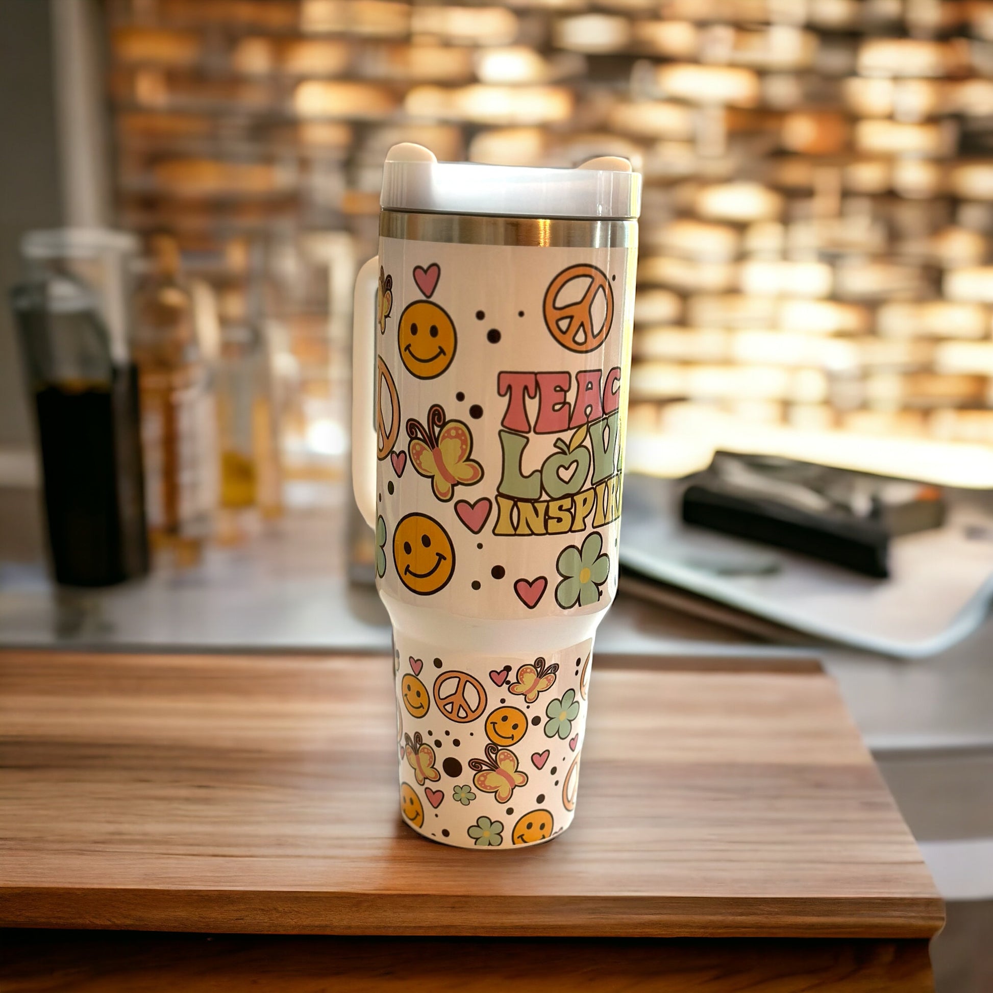 40oz Teacher love Inspire Tumbler - With handle and straw